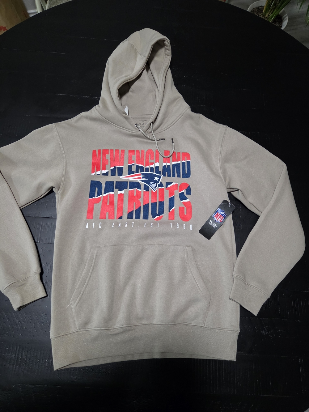 New England Patriots Tan Crewneck Sweatshirt with Red & Blue Team Graphic